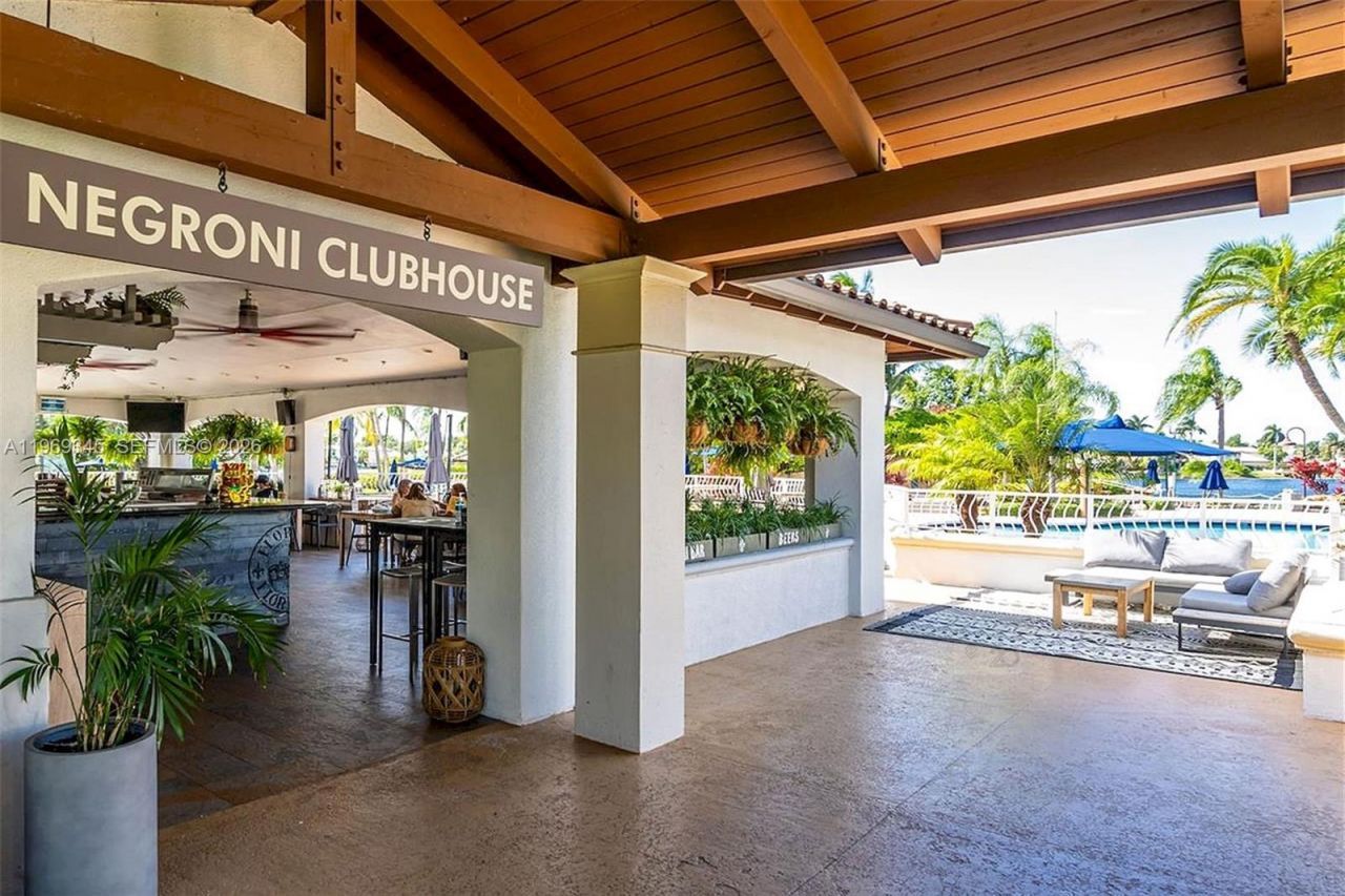 10730 NW 66th St , Unit 512, Doral, FL 33178 Photo