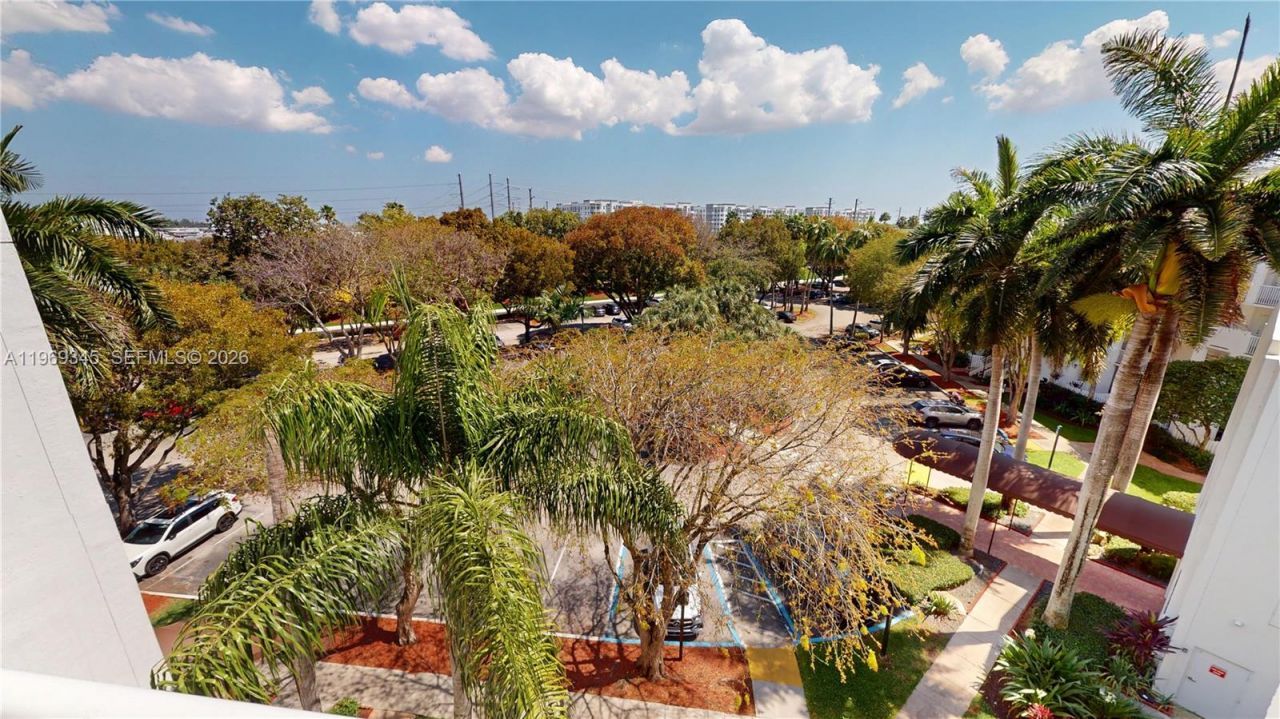 10730 NW 66th St, Unit 512, Doral, FL 33178 Photo