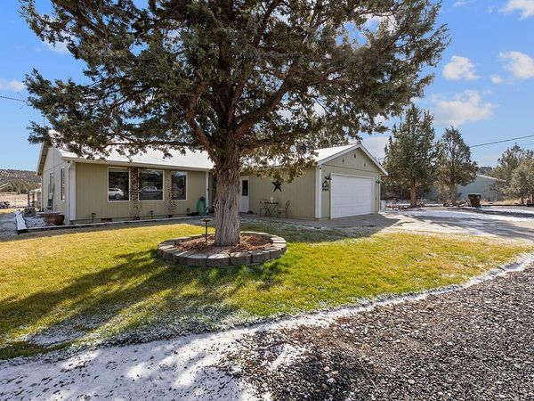 13574 SE Southwood Drive, Prineville, OR 97754