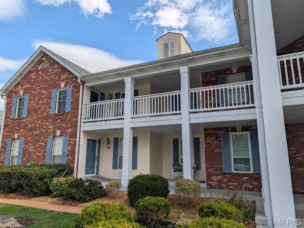 326 Waterside Drive, St Louis, MO 63040