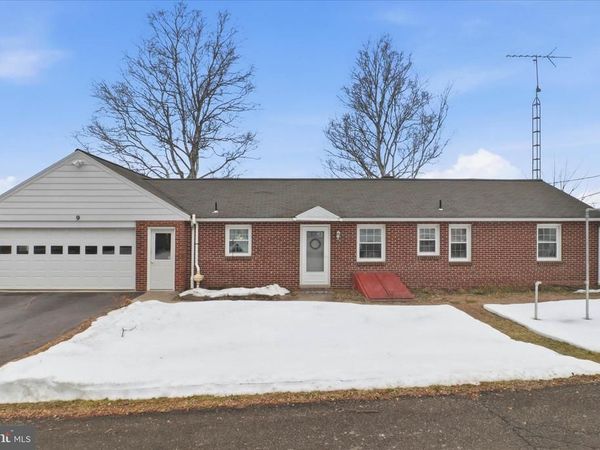 9 RIDGE VIEW DRIVE, PEQUEA, PA 17565