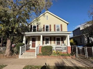 619 SPOTTSWOOD STREET, FREDERICKSBURG, VA 22401