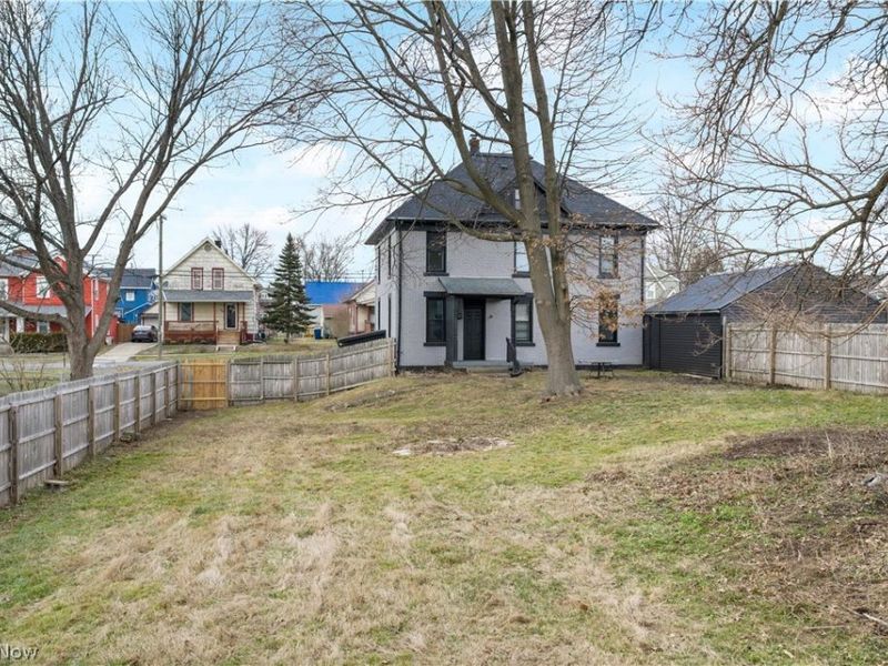 510 E Broad Street, Louisville, OH 44641 Photo 34