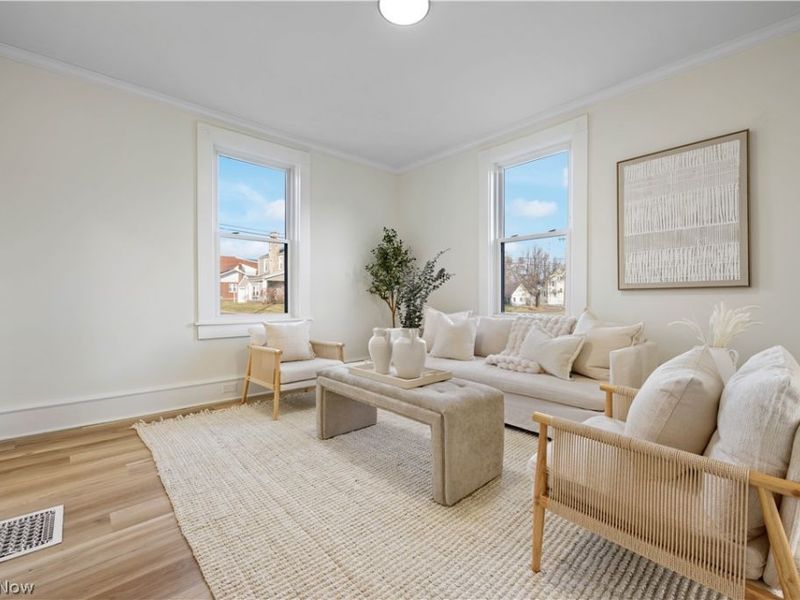 510 E Broad Street, Louisville, OH 44641 Photo 6