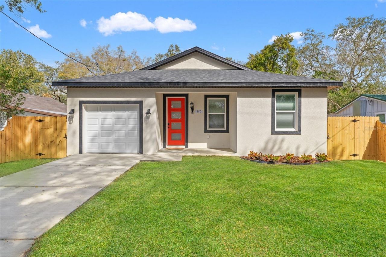 820 E 145th Avenue, Tampa, FL 33613 Main Photo