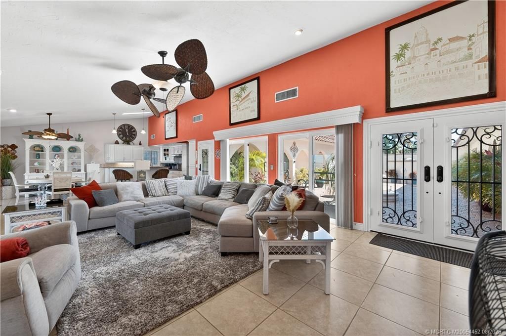 1811 Bayshore Drive, Fort Pierce, FL 34949 Photo