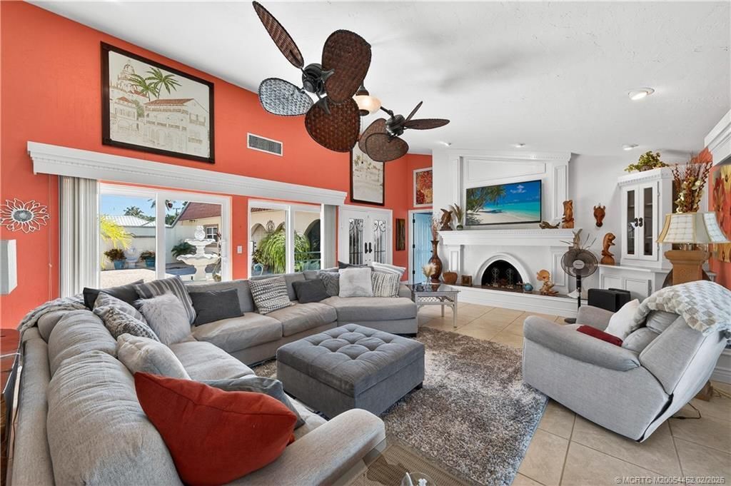 1811 Bayshore Drive, Fort Pierce, FL 34949 Photo