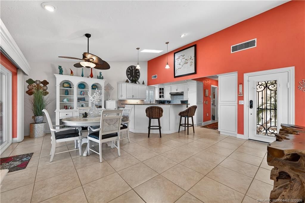 1811 Bayshore Drive, Fort Pierce, FL 34949 Photo