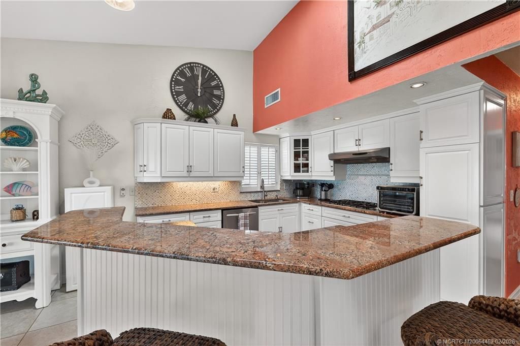 1811 Bayshore Drive, Fort Pierce, FL 34949 Photo