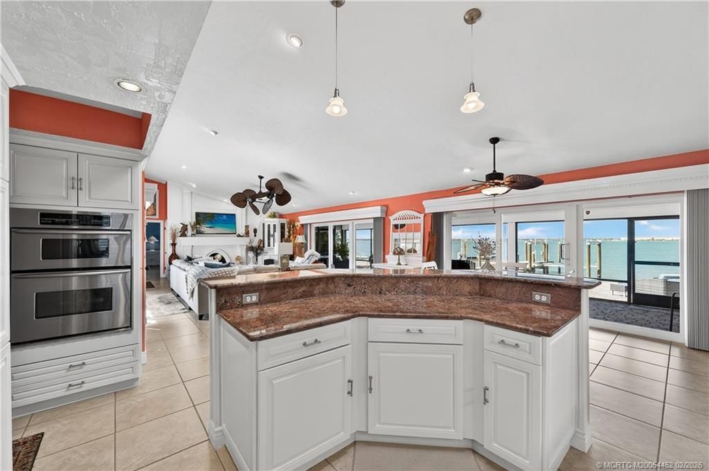 1811 Bayshore Drive, Fort Pierce, FL 34949 Photo