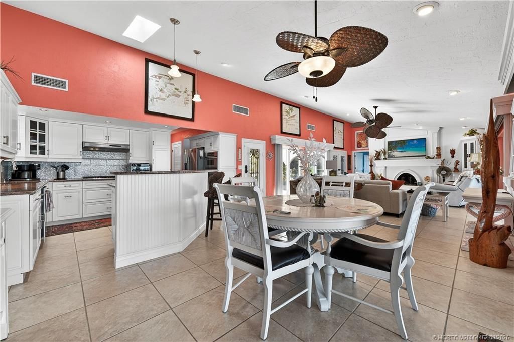 1811 Bayshore Drive, Fort Pierce, FL 34949 Photo