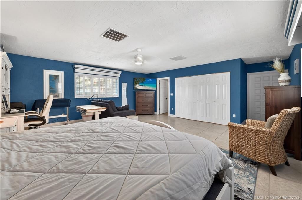 1811 Bayshore Drive, Fort Pierce, FL 34949 Photo