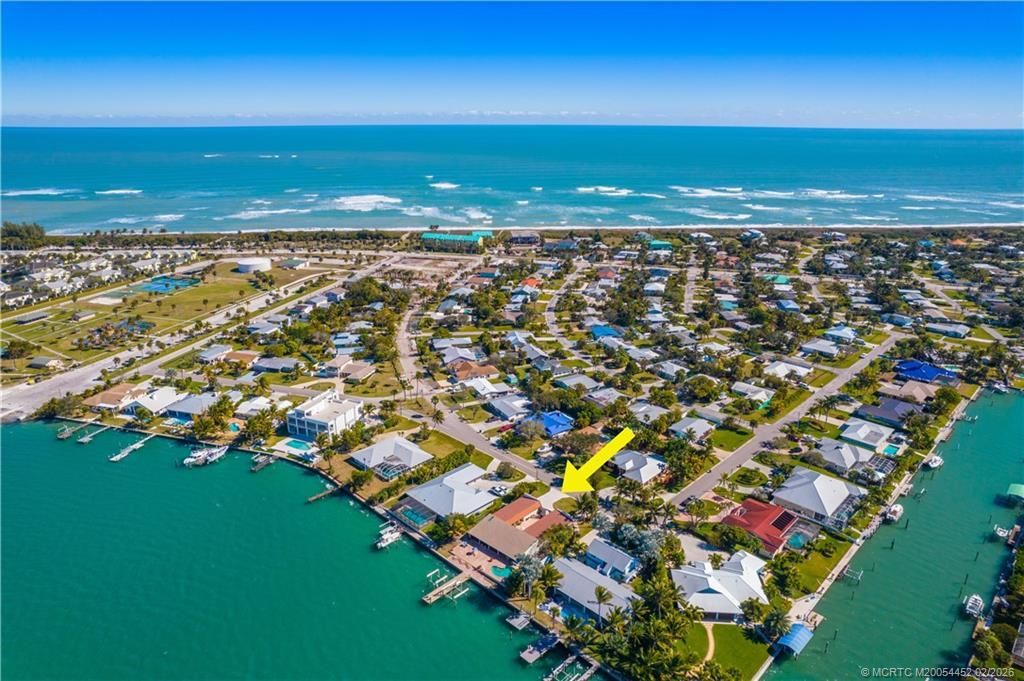 1811 Bayshore Drive, Fort Pierce, FL 34949 Photo