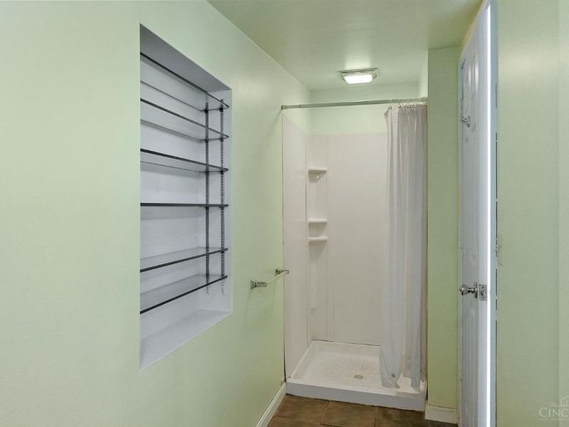 310 Klotter Avenue, Cincinnati, OH 45219 Photo 15