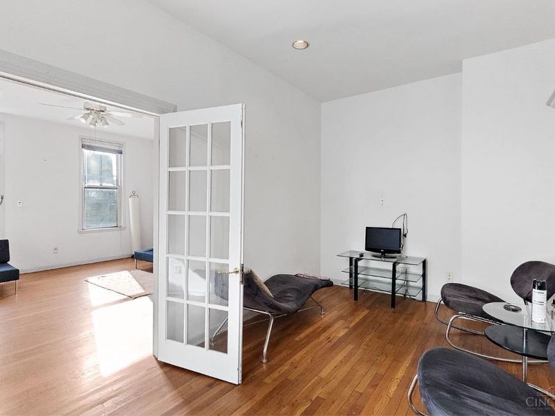 310 Klotter Avenue, Cincinnati, OH 45219 Photo 3