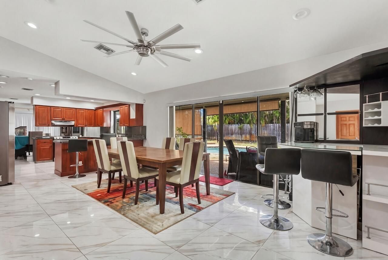 1280 NW 114th Avenue, Coral Springs, FL 33071 Photo