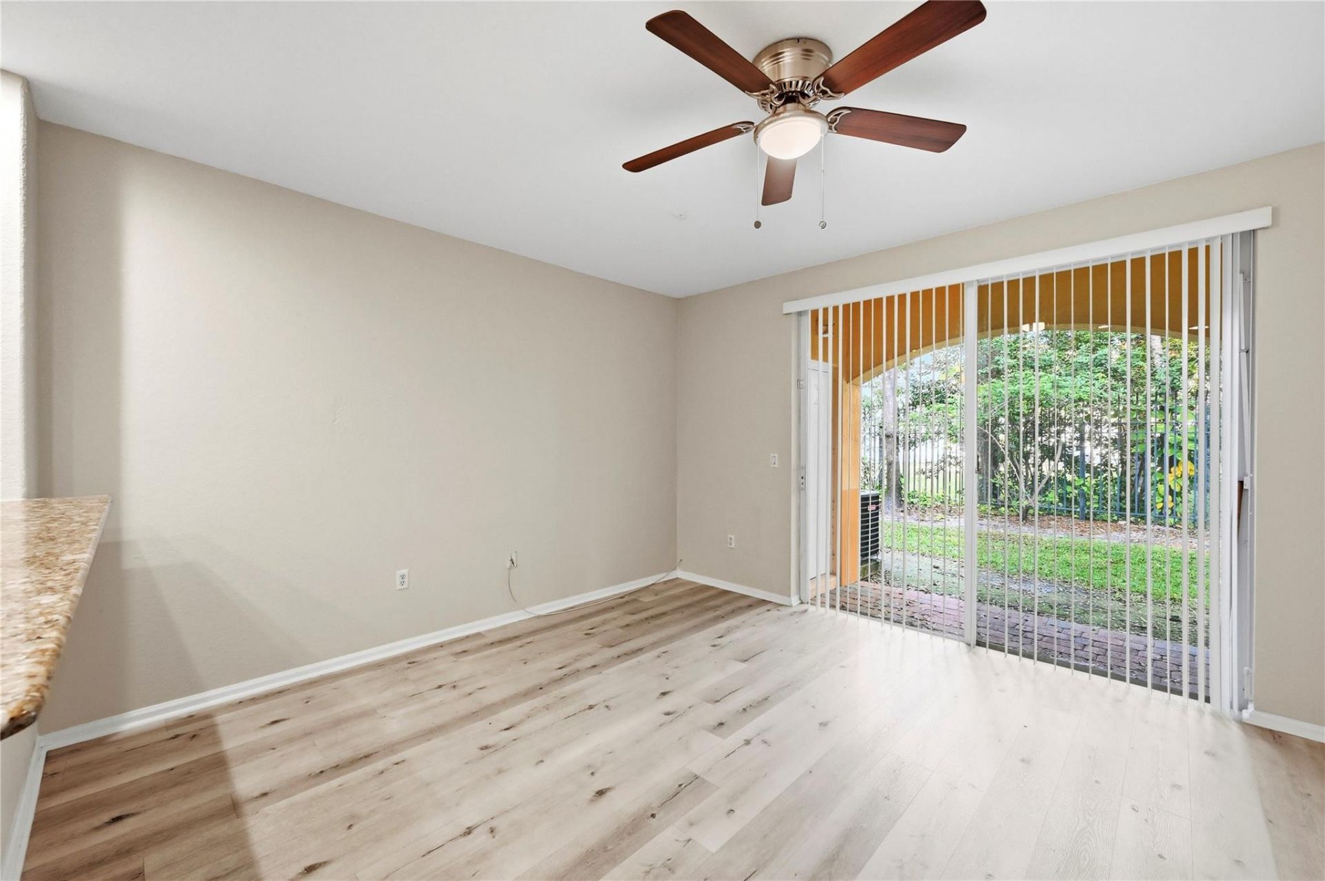 2827 SW 83rd Terrace, Unit 102, Miramar, FL 33025 Photo