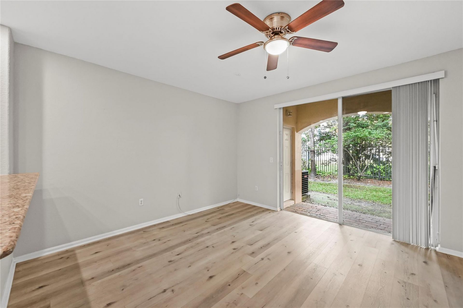 2827 SW 83rd Terrace, Unit 102, Miramar, FL 33025 Photo