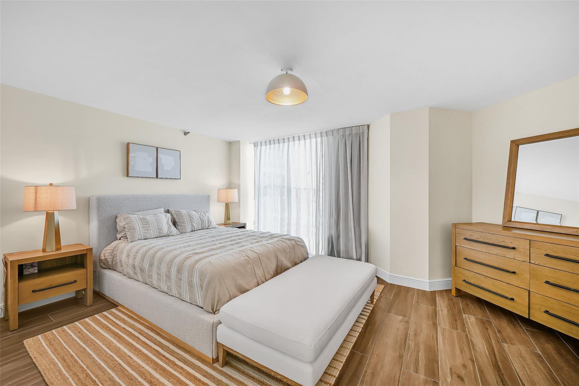 19667 Turnberry Way, Unit 20GR, Miami, FL 33180 Photo