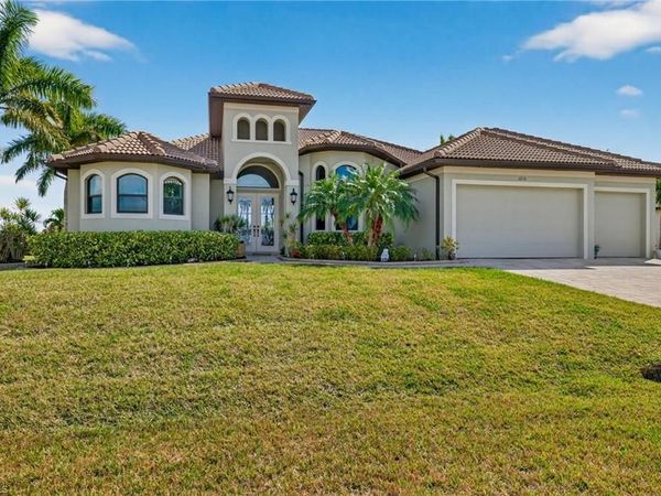 1236 NE 40th ST, CAPE CORAL, FL 33909