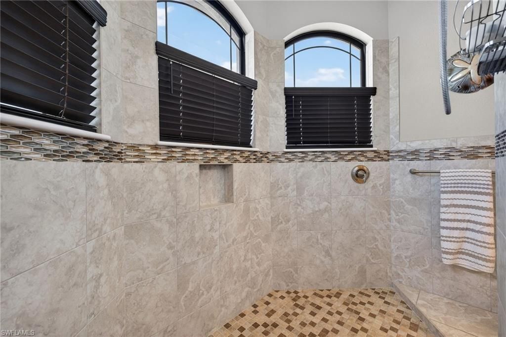 1236 NE 40th St, Cape Coral, FL 33909 Photo