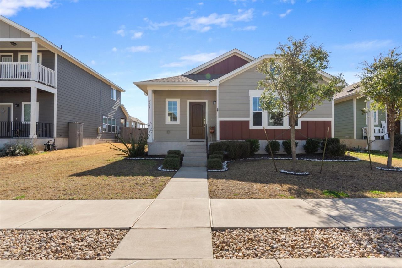 203 Mossycup Dr, San Marcos, TX 78666 Main Photo