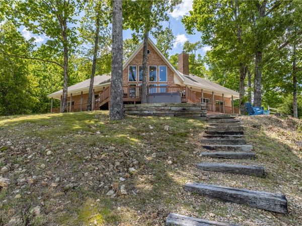 15100 Railroad Cut Road, Rogers, AR 72756