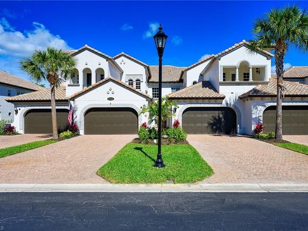 3745 Montreux LN, Unit 3-202, NAPLES, FL 34114