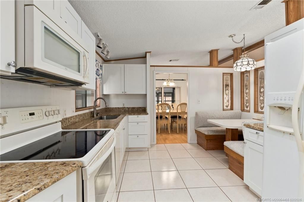 8205 Cinnamon Lane, Port Saint Lucie, FL 34952 Photo