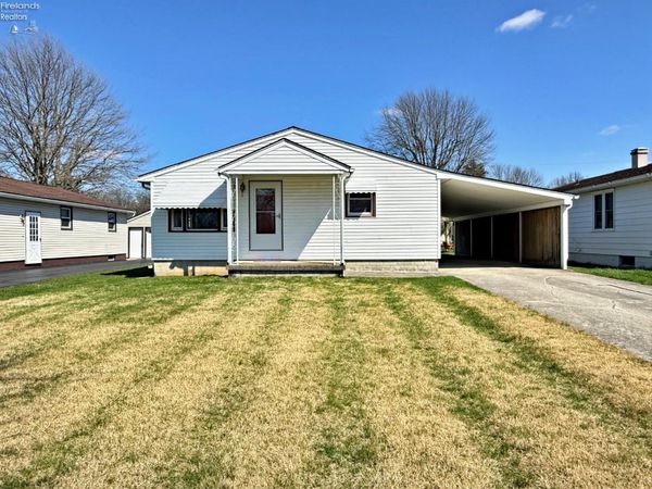 332 Elm Avenue, Tiffin, OH 44883