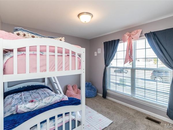 187 Prairie Wind Drive, Wentzville, MO 63385