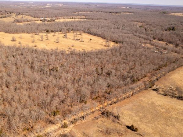 000 W Wirth Road, Mammoth Spring, AR 72554