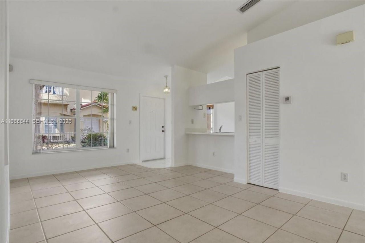 15246 SW 111th St, Miami, FL 33196 Photo