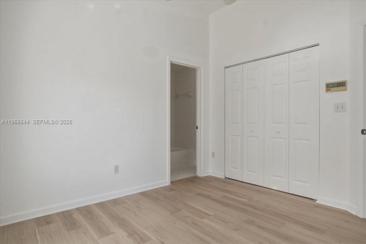 15246 SW 111th St, Miami, FL 33196 Photo