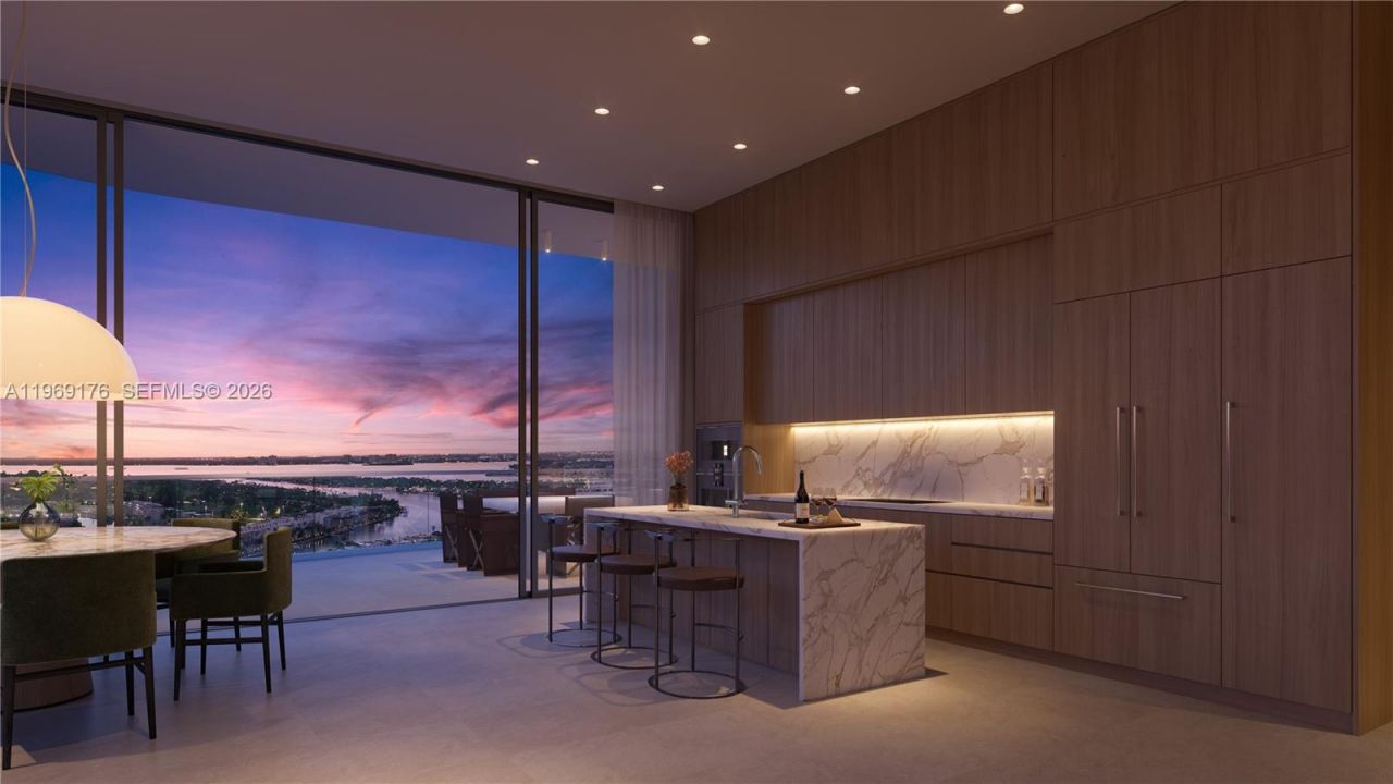 600 72nd St, Unit 1101, Miami Beach, FL 33141 Photo