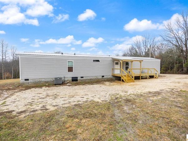 2747 Falling Springs Church Road , Bonnieville, KY 42713