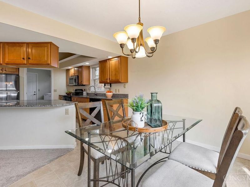 1192 Deerfield Circle, Hamilton, OH 45013 Photo 10
