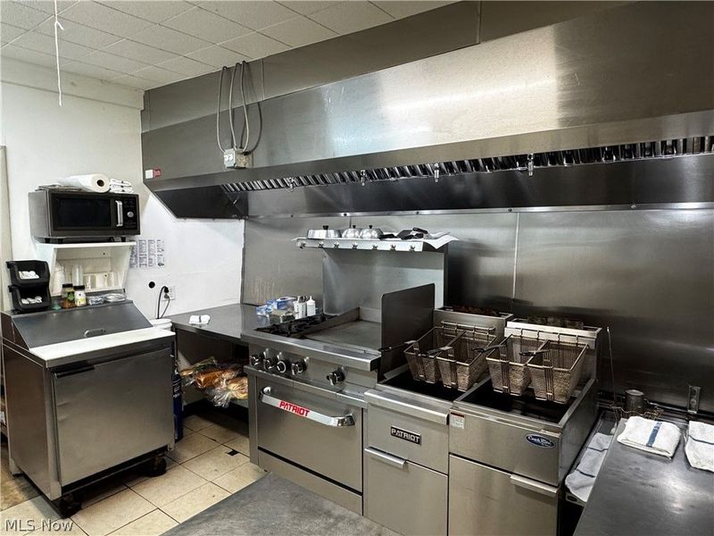 675 N Main Street, Killbuck, OH 44637 Photo 18