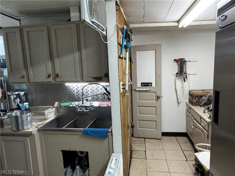 675 N Main Street, Killbuck, OH 44637 Photo 32