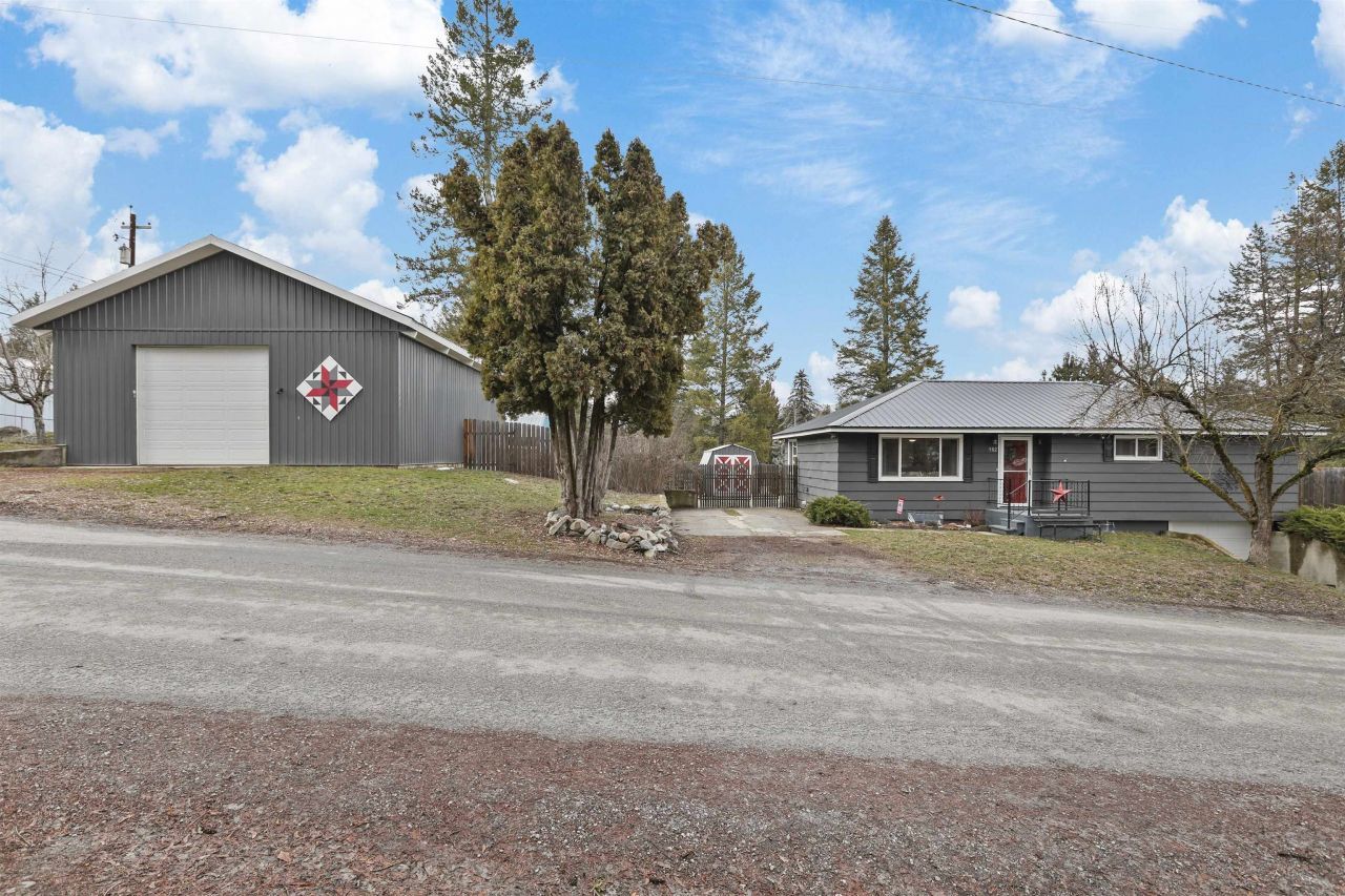 502 W Larch St, Newport, WA 99156 Main Photo