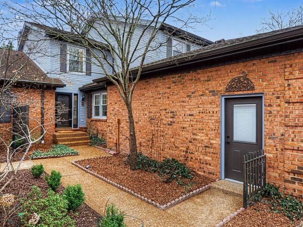 142 Hearthstone Manor Cir, Brentwood, TN 37027