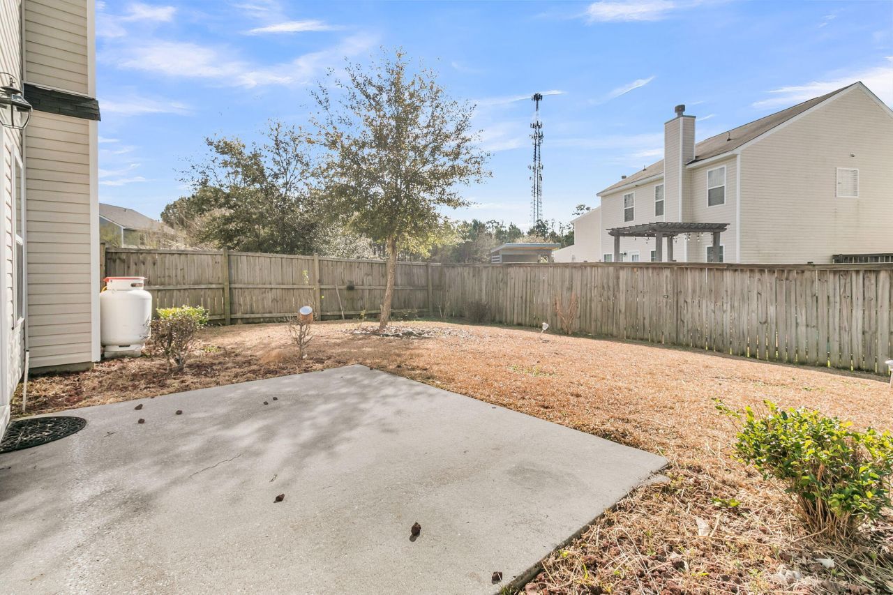 115 Longford Drive Photo 30