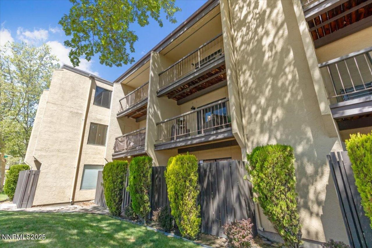 2450 Lymbery Street, Unit 230, Reno, NV 89509 Photo