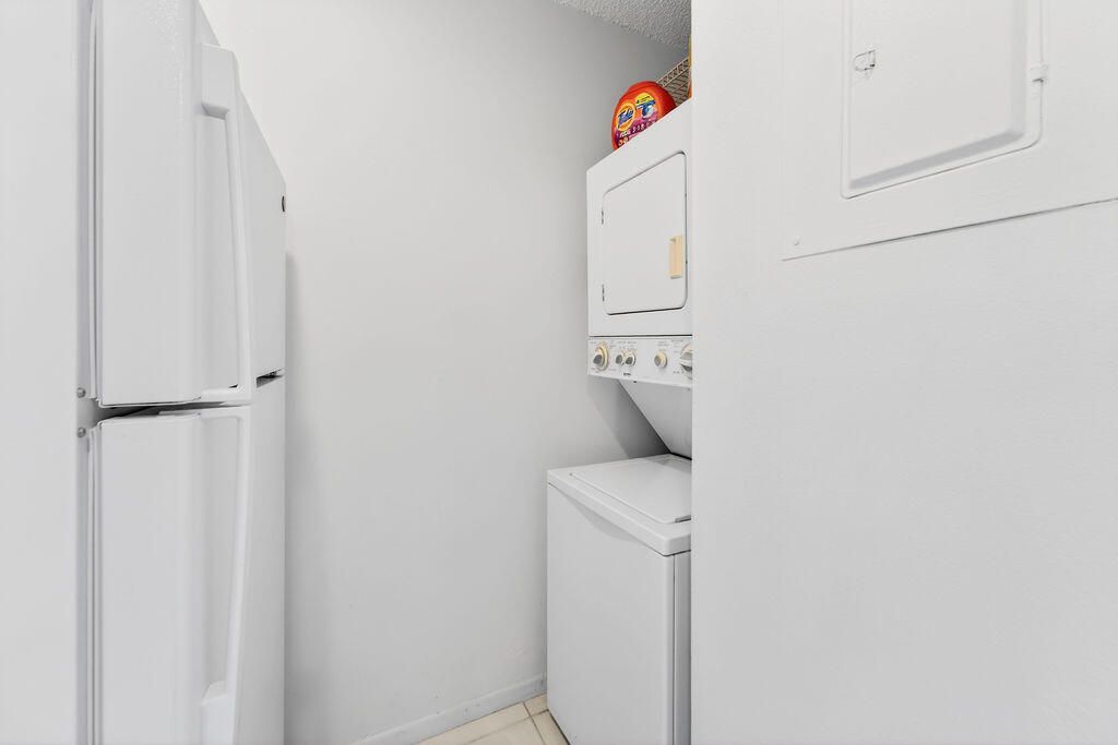 3402 E Gardens East Drive, Unit 7b, Palm Beach Gardens, FL 33410 Photo