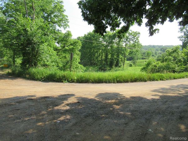 000 S Hadley Road, Ortonville Village, Mi 48348