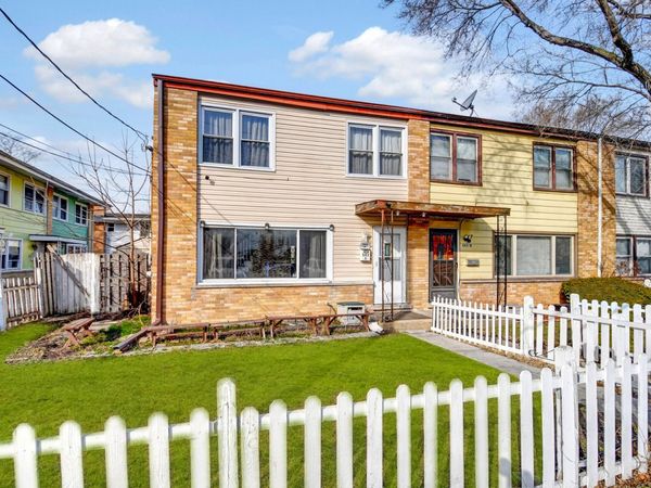 543 Lynn Court, Unit A, Glendale Heights, IL 60139