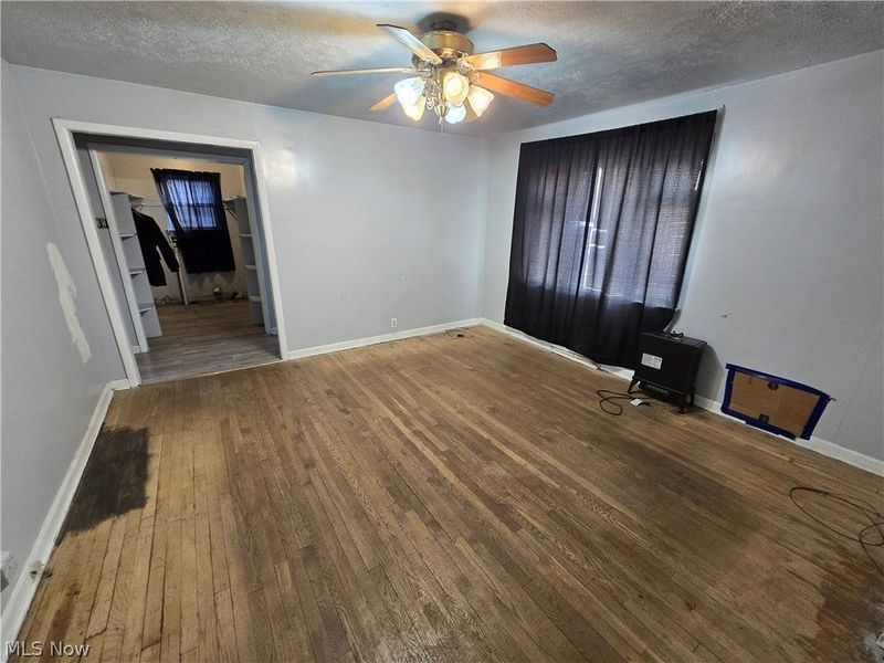 71421 Center Street, Saint Clairsville, OH 43950 Photo 5