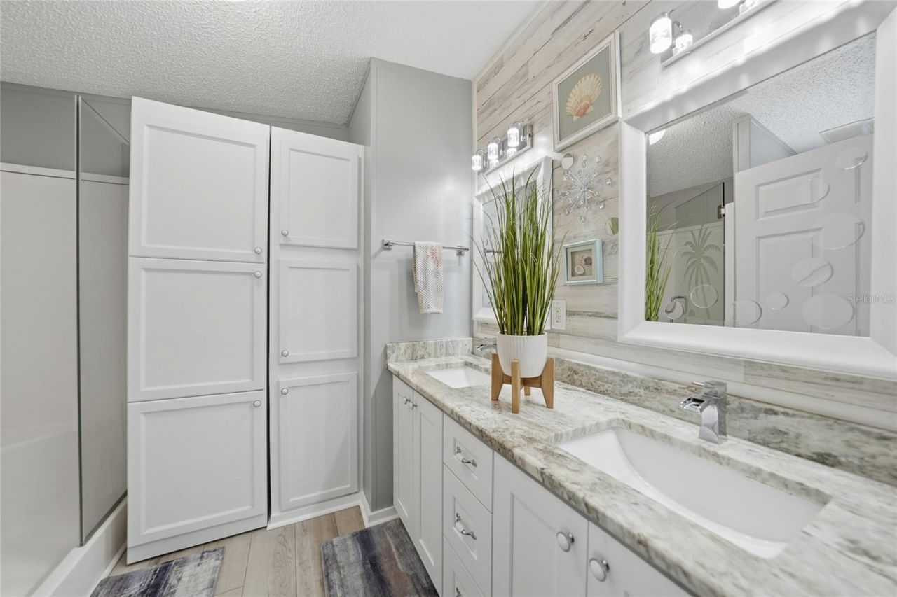 4300 Riverside Drive, Unit 112, Punta Gorda, FL 33982 Photo