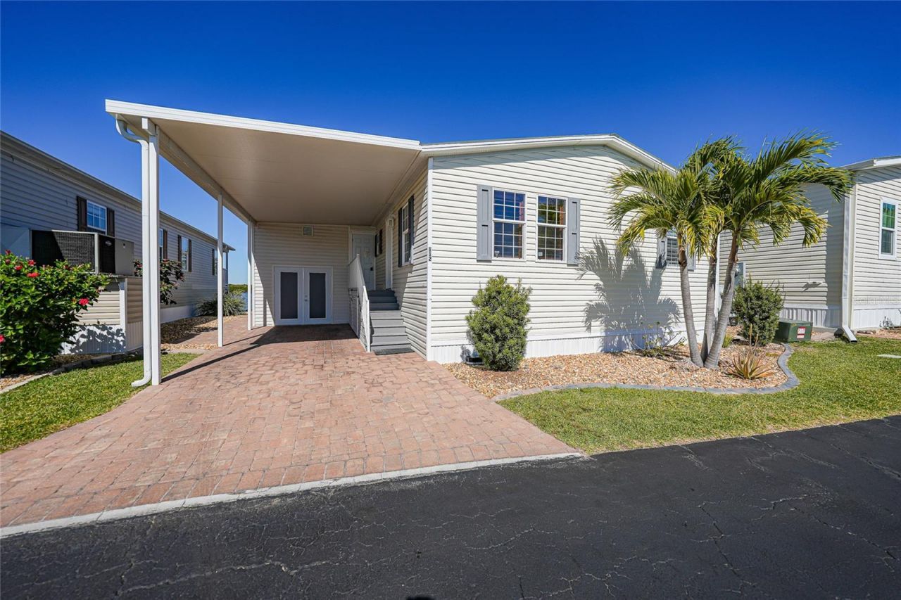 4300 Riverside Drive, Unit 112, Punta Gorda, FL 33982 Photo