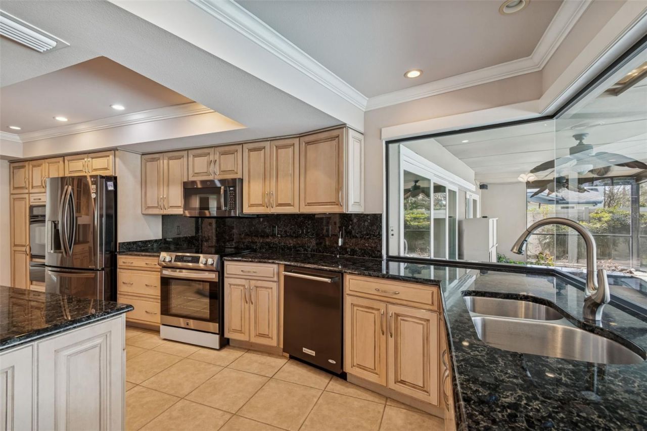 4304 Saltwater Boulevard, Unit A, Tampa, FL 33615 Photo